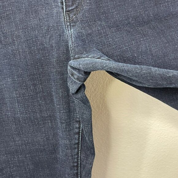 Levi's Jeans Women's Classic Straight Blue Size 10 Stretch Denim Normcore Basics - Picture 9 of 12